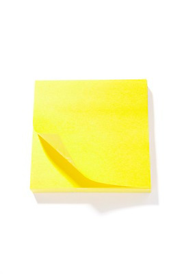 포토 JPG 스튜디오촬영 종이 컬러 문구용품 학용품 실내 누끼 사람없음 노란색 사무용품 기록 메모지 오브젝트 포스트잇 말린_둥글게 국내포토 컨셉 내부 파일형식