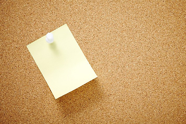 포토 JPG 스튜디오촬영 종이 문구용품 학용품 실내 사람없음 사무용품 쪽지 기록 메모지 압정 오브젝트 포스트잇 메모판 한장 코르크보드 국내포토 1 알림판 내부 파일형식