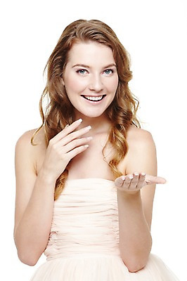 포토 JPG 스튜디오촬영 서양인 외국인 백인 해외기획촬영 우먼라이프 라이프스타일 긴머리 드레스 원피스 여자 2011년태국 포즈 모션 실내 한명 미소 웃음 누끼 사람 손짓 상반신 20대 성인 앞모습 미니드레스 튜브탑원피스 의료성형뷰티 여자만 여자한명만 성인여자만 청년만 청년여자만 성인한명만 청년여자한명만 성인여자한명만 성인만 국내포토 1 헤어스타일 옷 뷰포인트 표정 인종 청년 내부 생활 파일형식