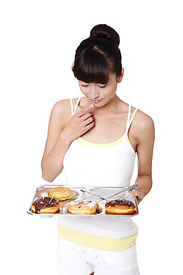 포토 JPG 스튜디오촬영 외국인 해외기획촬영 우먼라이프 라이프스타일 여자 음식 포크 몸매관리 다이어트 2011년중국 반바지 패스트푸드 실내 건강 식이요법 한명 들기 누끼 사람 동양인 상반신 20대 성인 앞모습 운동복 민소매 중국인 건강관리 햄버거 나이프 도넛 목표 고민 올림머리 열정 식단 식판 묶은머리 의료성형뷰티 여자만 여자한명만 성인여자만 청년만 청년여자만 성인한명만 청년여자한명만 성인여자한명만 성인만 국내포토 1 헤어스타일 식기 옷 감정 뷰포인트 컨셉 상의 바지 모션 디저트 관리 인종 청년 내부 생활 칼 인스턴트 파일형식