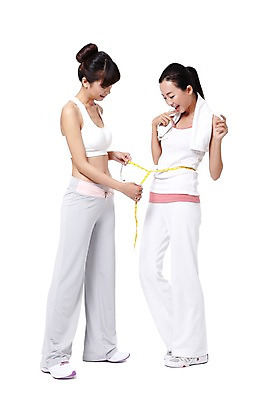 포토 JPG 스튜디오촬영 전신 외국인 해외기획촬영 우먼라이프 라이프스타일 여자 포즈 운동화 몸매관리 다이어트 2011년중국 실내 줄자 건강 서기 미소 웃음 들기 누끼 사람 동양인 20대 성인 두명 운동복 수건 민소매 운동 중국인 건강관리 헬스 도움 목표 탱크톱 연습 측정 트레이너 올림머리 열정 치수 사이즈 치수재기 포니테일 허리사이즈 묶은머리 허리측정 의료성형뷰티 여자만 성인여자만 청년만 청년여자만 성인만 국내포토 헤어스타일 옷 감정 신발 컨셉 상의 모션 표정 자 관리 인종 청년 내부 생활 위생용품 파일형식