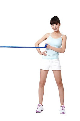 포토 JPG 스튜디오촬영 전신 외국인 해외기획촬영 우먼라이프 라이프스타일 여자 허리손 포즈 운동화 몸매관리 다이어트 2011년중국 반바지 실내 건강 한명 서기 미소 웃음 누끼 사람 동양인 20대 성인 앞모습 운동복 민소매 운동 중국인 건강관리 헬스 힘 고무줄 당기기 목표 웨이트트레이닝 올림머리 열정 근력 묶은머리 튜빙밴드 의료성형뷰티 여자만 여자한명만 성인여자만 청년만 청년여자만 성인한명만 청년여자한명만 성인여자한명만 성인만 국내포토 1 헤어스타일 옷 감정 뷰포인트 신발 컨셉 상의 바지 모션 표정 관리 인종 청년 내부 생활 파일형식