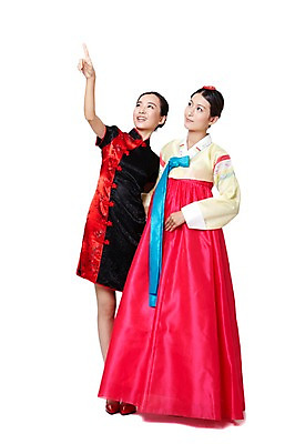 포토 JPG 스튜디오촬영 전신 외국인 해외기획촬영 한국문화 전통 우먼라이프 라이프스타일 응시 여자 전통문화 문화 구두 포즈 2011년중국 모션 중국문화 한국 실내 서기 미소 웃음 누끼 사람 동양인 손짓 20대 성인 두명 앞모습 빨간색 중국인 중국 가리킴 체험 하이힐 전통의상 한복 치파오 교류 문화교류 외교 여자만 성인여자만 청년만 청년여자만 성인만 국내포토 동양문화 한국전통 시선 아시아 뷰포인트 컬러 외국문화 신발 컨셉 표정 인종 청년 내부 생활 여성화 파일형식