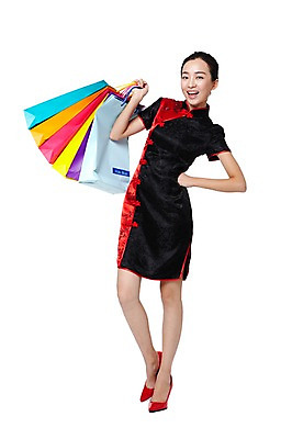 포토 JPG 스튜디오촬영 전신 외국인 해외기획촬영 전통 우먼라이프 라이프스타일 여자 전통문화 문화 구두 허리손 포즈 2011년중국 중국문화 실내 한명 서기 미소 웃음 들기 누끼 사람 동양인 20대 성인 앞모습 빨간색 쇼핑 쇼핑백 중국인 중국 체험 하이힐 전통의상 치파오 여자만 여자한명만 성인여자만 청년만 청년여자만 성인한명만 청년여자한명만 성인여자한명만 성인만 국내포토 1 동양문화 아시아 뷰포인트 컬러 외국문화 신발 컨셉 가방 모션 표정 인종 청년 내부 생활 여성화 파일형식