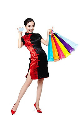 포토 JPG 스튜디오촬영 전신 외국인 해외기획촬영 전통 우먼라이프 라이프스타일 여자 전통문화 문화 구두 포즈 2011년중국 중국문화 실내 한명 서기 미소 웃음 들기 누끼 사람 동양인 20대 성인 앞모습 빨간색 쇼핑 쇼핑백 중국인 중국 체험 신용카드 하이힐 전통의상 치파오 결제 여자만 여자한명만 성인여자만 청년만 청년여자만 성인한명만 청년여자한명만 성인여자한명만 성인만 국내포토 1 동양문화 아시아 뷰포인트 컬러 외국문화 신발 컨셉 가방 모션 표정 인종 청년 내부 생활 금융 여성화 파일형식