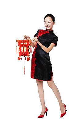 포토 JPG 스튜디오촬영 전신 외국인 해외기획촬영 전통 우먼라이프 라이프스타일 여자 전통문화 문화 구두 포즈 2011년중국 조명 중국문화 실내 한명 서기 미소 웃음 들기 누끼 사람 동양인 20대 성인 앞모습 빨간색 중국인 중국 체험 하이힐 전통의상 치파오 전통등 여자만 여자한명만 성인여자만 청년만 청년여자만 성인한명만 청년여자한명만 성인여자한명만 성인만 국내포토 1 동양문화 아시아 뷰포인트 컬러 외국문화 신발 컨셉 모션 표정 인종 청년 내부 생활 여성화 파일형식