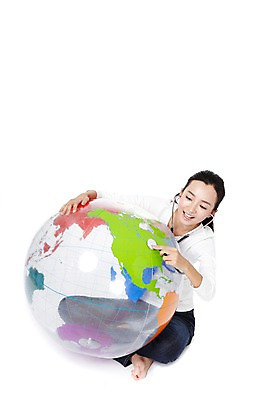 포토 JPG 스튜디오촬영 전신 외국인 해외기획촬영 우먼라이프 라이프스타일 여자 지구 캠페인 컨셉 2011년중국 공 청진기 맨발 실내 한명 미소 웃음 누끼 사람 앉기 동양인 20대 성인 앞모습 캐주얼 세계 글로벌 중국인 지구본 자연보호 환경 그린캠페인 진료 청바지 공익캠페인 보호 지구촌 여자만 여자한명만 성인여자만 청년만 청년여자만 성인한명만 청년여자한명만 성인여자한명만 성인만 국내포토 1 옷 뷰포인트 바지 의학 의료기기 모션 발 자연 표정 인종 청년 내부 생활 파일형식