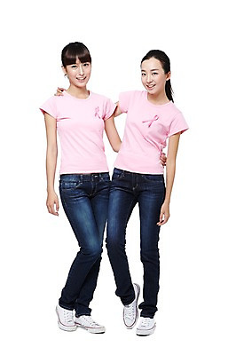포토 JPG 스튜디오촬영 전신 외국인 해외기획촬영 우먼라이프 라이프스타일 여자 리본 캠페인 분홍색 포즈 운동화 2011년중국 어깨동무 실내 서기 미소 웃음 누끼 사람 동양인 20대 성인 두명 앞모습 캐주얼 중국인 청바지 공익캠페인 보호 질병 스니커즈 예방 유방암 암 핑크리본캠페인 여자만 성인여자만 청년만 청년여자만 성인만 핑크리본 국내포토 옷 뷰포인트 컬러 신발 컨셉 바지 의학 모션 표정 인종 청년 내부 생활 파일형식