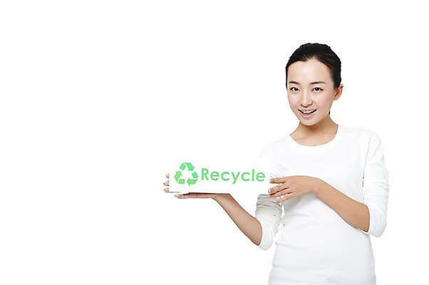 포토 JPG 스튜디오촬영 외국인 해외기획촬영 문자 우먼라이프 라이프스타일 알파벳 영어 여자 캠페인 2011년중국 실내 한명 미소 웃음 들기 누끼 사람 동양인 상반신 20대 성인 앞모습 초록색 중국인 자연보호 환경 그린캠페인 재활용 팻말 공익캠페인 보호 여자만 여자한명만 성인여자만 청년만 청년여자만 성인한명만 청년여자한명만 성인여자한명만 성인만 국내포토 1 뷰포인트 컬러 컨셉 모션 자연 프레임 표정 인종 청년 내부 생활 친환경 파일형식