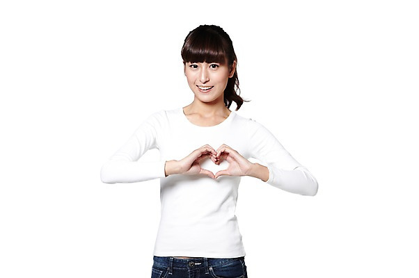 포토 JPG 스튜디오촬영 외국인 해외기획촬영 우먼라이프 라이프스타일 여자 포즈 2011년중국 모션 실내 사랑 한명 미소 웃음 누끼 사람 동양인 손짓 상반신 앞모습 중국인 하트 손모양 포니테일 묶은머리 여자만 여자한명만 국내포토 모양 1 헤어스타일 감정 뷰포인트 표정 인종 내부 생활 파일형식 손_신체부위