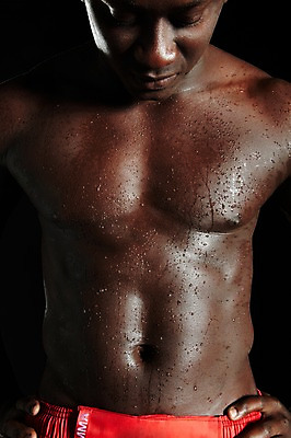 포토 JPG 스튜디오촬영 서양인 외국인 해외기획촬영 2011년태국 남자 스포츠 포즈 흑인 신체 모션 검은배경 근육 운동선수 실내 한명 사람 상반신 20대 성인 앞모습 신체부위 운동 가슴 땀 열정 복부 남자만 남자한명만 성인남자만 청년만 청년남자만 청년남자한명만 성인한명만 성인남자한명만 성인만 국내포토 1 감정 뷰포인트 백그라운드 건강 인종 청년 내부 검은색 파일형식