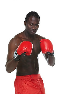 포토 JPG 스튜디오촬영 서양인 외국인 해외기획촬영 2011년태국 남자 스포츠 포즈 장갑 흑인 모션 운동선수 실내 한명 서기 누끼 사람 경기 20대 성인 앞모습 운동복 운동 권투 글러브 글로브 권투글러브 펀치 권투선수 레게머리 열정 남자만 남자한명만 성인남자만 청년만 청년남자만 청년남자한명만 성인한명만 성인남자한명만 성인만 국내포토 1 헤어스타일 잡화 옷 감정 스포츠용품 뷰포인트 건강 인종 청년 내부 격투기 파일형식