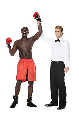 포토 JPG 스튜디오촬영 전신 서양인 외국인 백인 해외기획촬영 2011년태국 남자 스포츠 포즈 장갑 흑인 모션 운동선수 실내 서기 미소 웃음 누끼 사람 정장 경기 20대 성인 두명 앞모습 운동복 운동 손들기 권투 기쁨 글러브 글로브 우승 권투글러브 심판 권투선수 레게머리 열정 판결 복싱화 남자만 성인남자만 청년만 청년남자만 성인만 국내포토 헤어스타일 잡화 옷 감정 스포츠용품 뷰포인트 표정 건강 인종 청년 내부 격투기 최고 권투용품 파일형식