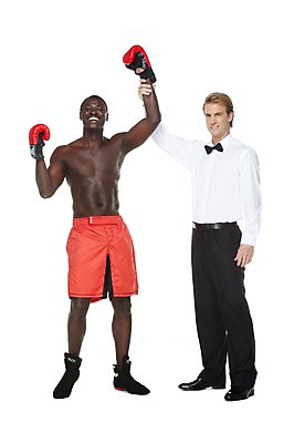 포토 JPG 스튜디오촬영 전신 서양인 외국인 백인 해외기획촬영 2011년태국 남자 스포츠 포즈 장갑 흑인 모션 운동선수 실내 서기 미소 웃음 누끼 사람 정장 경기 20대 성인 두명 앞모습 운동복 운동 손들기 권투 기쁨 글러브 글로브 우승 권투글러브 심판 권투선수 레게머리 열정 판결 복싱화 남자만 성인남자만 청년만 청년남자만 성인만 국내포토 헤어스타일 잡화 옷 감정 스포츠용품 뷰포인트 표정 건강 인종 청년 내부 격투기 최고 권투용품 파일형식