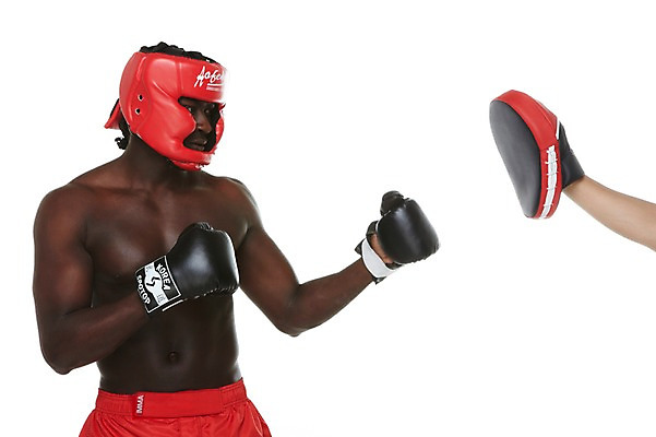 포토 JPG 스튜디오촬영 서양인 외국인 해외기획촬영 손 2011년태국 남자 스포츠 포즈 장갑 흑인 모션 운동선수 실내 한명 누끼 사람 경기 상반신 20대 성인 옆모습 운동복 운동 권투 글러브 글로브 권투글러브 펀치 권투선수 보호장비 연습 열정 팔 미트 손미트 스파링 치기 남자만 남자한명만 성인남자만 청년만 청년남자만 청년남자한명만 성인한명만 성인남자한명만 성인만 국내포토 1 잡화 옷 감정 스포츠용품 뷰포인트 건강 인종 청년 내부 신체부위 격투기 장비 파일형식
