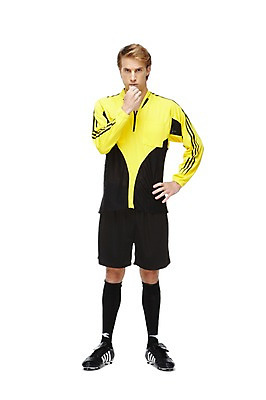 포토 JPG 스튜디오촬영 전신 서양인 외국인 백인 남자 스포츠 허리손 포즈 유니폼 모션 실내 한명 서기 들기 누끼 사람 경기 성인 앞모습 운동 축구 심판 불기 호루라기 열정 축구화 축구경기 남자만 남자한명만 성인남자만 성인만 국내포토 1 옷 감정 뷰포인트 운동화 축구용품 건강 인종 내부 구기 파일형식