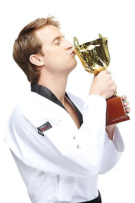 포토 JPG 스튜디오촬영 서양인 외국인 백인 해외기획촬영 2011년태국 남자 스포츠 포즈 모션 운동선수 키스 실내 도복 한명 들기 누끼 사람 경기 상반신 20대 성인 옆모습 운동 우승 트로피 태권도 태권도복 열정 태권도선수 세리머니 남자만 남자한명만 성인남자만 청년만 청년남자만 청년남자한명만 성인한명만 성인남자한명만 성인만 국내포토 1 옷 감정 뷰포인트 건강 인종 청년 내부 격투기 최고 상_우승 애정표현 파일형식