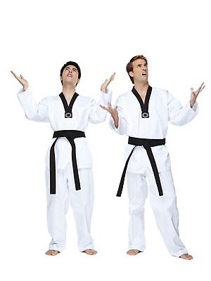 포토 JPG 스튜디오촬영 전신 서양인 외국인 백인 해외기획촬영 응시 2011년태국 남자 스포츠 포즈 모션 맨발 운동선수 실내 도복 서기 누끼 사람 동양인 손짓 경기 20대 성인 두명 앞모습 운동 올려보기 태권도 태권도복 열정 태권도선수 남자만 성인남자만 청년만 청년남자만 성인만 국내포토 시선 옷 감정 뷰포인트 발 건강 인종 청년 내부 격투기 파일형식