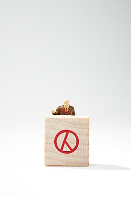 포토 JPG 스튜디오촬영 실내 사람없음 도장 모형 미니어처 피규어 사회 강의 투표 선거 사회이슈 심볼 국내포토 컨셉 내부 민주주의 공동체 파일형식