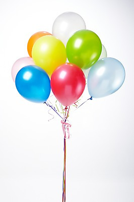 포토 JPG 스튜디오촬영 기념일 다수 실내 이벤트 사람없음 장식 컬러풀 파티 놀이용품 여러개 끈 다발 묶기 오브젝트 파티용품 풍선 국내포토 컬러 모션 내부 이벤트용품 파일형식