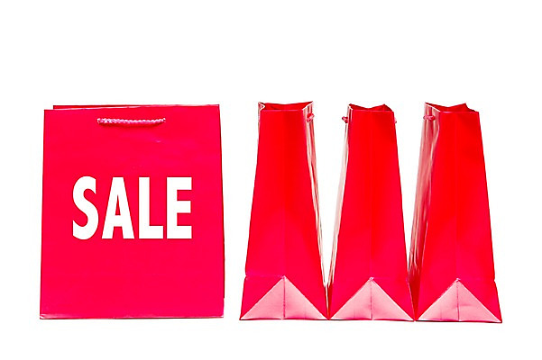 포토 JPG 스튜디오촬영 문자 알파벳 영어 컬러 실내 누끼 이벤트 사람없음 빨간색 단어 쇼핑 종이봉투 쇼핑백 세일 여러개 국내포토 다수 가방 봉투 내부 파일형식