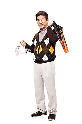 포토 JPG 전신 라이프스타일 할아버지 노년 남자 여유 여행 물놀이 레저용품 레저 휴가 한명 서기 미소 웃음 들기 누끼 사람 동양인 성인 취미 캐주얼 실버라이프 수영 한국인 스노클링 60대 물안경 오리발 잠수 수영용품 효도관광 남자만 남자한명만 노인만 노인남자만 노인남자한명만 국내포토 1 옷 감정 스포츠용품 모션 놀이 표정 인종 생활 수상스포츠 성인만 파일형식