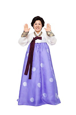 포토 JPG 스튜디오촬영 전신 한국문화 한국전통 라이프스타일 여자 명절 노년 전통문화 할머니 실내 한명 서기 미소 웃음 누끼 사람 동양인 손짓 성인 앞모습 실버라이프 한국인 인사 60대 전통의상 한복 손인사 여자만 여자한명만 노인만 노인여자만 노인여자한명만 국내포토 1 동양문화 전통 기념일 문화 뷰포인트 모션 한국 표정 인종 내부 생활 예절 성인만 파일형식