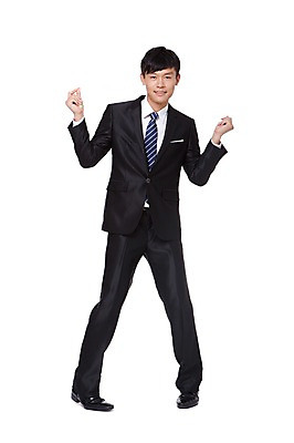 포토 JPG 스튜디오촬영 전신 외국인 해외기획촬영 직업 라이프스타일 남자 맨라이프 포즈 비즈니스 2011년중국 모션 실내 한명 서기 미소 웃음 누끼 사람 동양인 정장 20대 성인 앞모습 중국인 춤 직장인 비즈니스맨 남자만 남자한명만 성인남자만 청년만 청년남자만 청년남자한명만 성인한명만 성인남자한명만 성인만 국내포토 1 옷 뷰포인트 문화예술 표정 인종 청년 내부 생활 파일형식