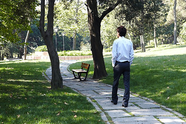 포토 JPG 주간 외국인 나무 식물 해외기획촬영 직업 라이프스타일 공원 남자 길 맨라이프 벤치 의자 비즈니스 2011년중국 휴식 그림자 한명 서기 사람 동양인 정장 잔디 20대 성인 야외 뒷모습 중국인 걷기 중국 산책 산책로 직장인 비즈니스맨 그늘 청도 상쾌 남자만 남자한명만 성인남자만 청년만 청년남자만 청년남자한명만 성인한명만 성인남자한명만 성인만 국내포토 자연요소 1 옷 공공시설 감정 아시아 뷰포인트 가구 컨셉 모션 인종 청년 생활 파일형식