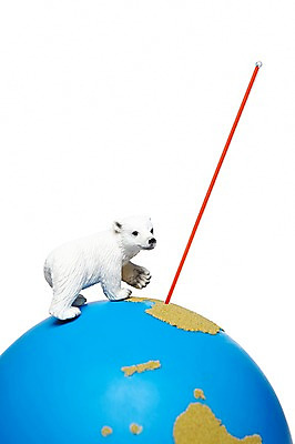 포토 JPG 스튜디오촬영 동물 한마리 지구 곰 실내 누끼 사람없음 지구본 모형 자연보호 환경 그린캠페인 미니어처 환경오염 오염 보호 온도계 사회이슈 환경보전 북극곰 백곰 지구온난화 동물모형 국내포토 1 캠페인 컨셉 포유류 자연 내부 기후변화 파일형식