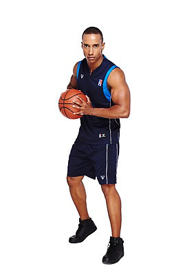 포토 JPG 스튜디오촬영 전신 서양인 외국인 해외기획촬영 라이프스타일 2012년태국 남자 스포츠 맨라이프 포즈 흑인 운동화 공 운동선수 농구 농구공 실내 한명 서기 들기 누끼 사람 20대 성인 앞모습 운동복 운동 농구선수 열정 남자만 남자한명만 성인남자만 청년만 청년남자만 청년남자한명만 성인한명만 성인남자한명만 성인만 국내포토 1 옷 감정 뷰포인트 신발 모션 건강 인종 청년 내부 생활 구기 파일형식