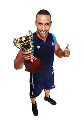 포토 JPG 스튜디오촬영 전신 서양인 외국인 해외기획촬영 라이프스타일 2012년태국 남자 스포츠 맨라이프 흑인 운동화 운동선수 농구 실내 한명 서기 미소 웃음 들기 누끼 사람 손짓 20대 성인 앞모습 운동복 하이앵글 운동 우승 최고 상 트로피 농구선수 열정 남자만 남자한명만 성인남자만 청년만 청년남자만 청년남자한명만 성인한명만 성인남자한명만 성인만 국내포토 1 옷 감정 뷰포인트 신발 모션 표정 건강 인종 청년 내부 생활 구기 상_우승 상패 파일형식