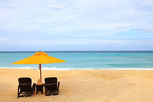 포토 JPG 주간 구름 해외풍경 해외 계절 아시아 물결 파도 바다 섬 여행 하늘 휴가 열대 필리핀 풍경 해변 사람없음 야외 여름 여름휴가 바캉스 모래사장 동남아시아 파라솔 해수욕장 휴양지 선베드 보라카이 국내포토 자연요소 나라 의자 장소 파일형식 여름_계절