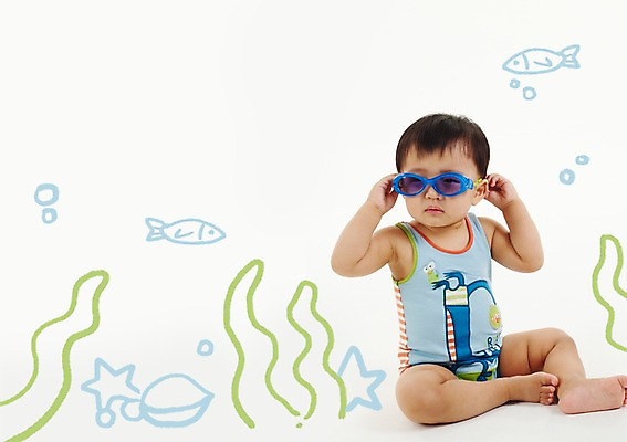 전신 PSD 편집이미지 응시 남자 바다 포토일러 조개 어패류 불가사리 합성일러스트 어류 한명 사람 앉기 동양인 바닷속 바다동물 거품 한국인 물방울 아기 해조류 물안경 공기방울 남자만 남자한명만 아기만 남자아기만 남자아기한명만 이미지편집 동물 1 시선 모션 극피동물 인종 수중 수중동물 해양식물 수영용품 파일형식