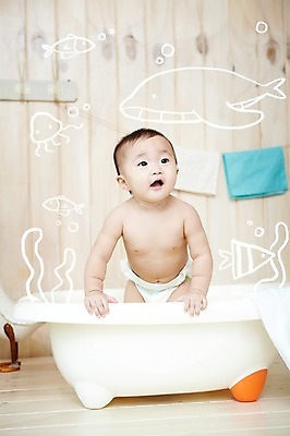 PSD 편집이미지 응시 여자 바다 포토일러 욕조 합성일러스트 어류 한명 서기 사람 동양인 상반신 수건 바다동물 목욕 한국인 아기 해조류 고래 해파리 여자만 여자한명만 아기만 여자아기만 여자아기한명만 이미지편집 동물 1 시선 포유류 모션 인종 위생용품 수중동물 청결 해양식물 자포동물 파일형식