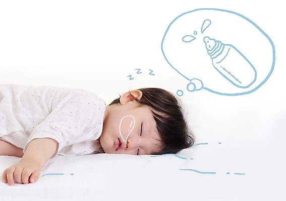 PSD 편집이미지 여자 말풍선 포토일러 합성일러스트 한명 사람 동양인 상반신 눕기 눈감음 꿈 한국인 우유 아기 잠 수면 우유병 젖병 낮잠 여자만 여자한명만 아기만 여자아기만 여자아기한명만 이미지편집 1 모션 병_용기 유제품 인종 물 아기용품 파일형식