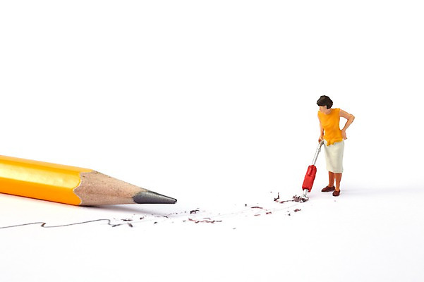 포토 JPG 스튜디오촬영 인형 학용품 실내 사람없음 필기구 연필 모형 미니어처 피규어 가루 청소 날카로움 국내포토 문구용품 내부 파일형식