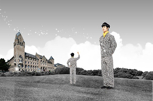 전신 PSD 나무 식물 구름 편집이미지 모자 학생 건축물 남자 교복 남학생 허리손 포즈 학교 모션 청소년 고등학생 흑백 서기 사람 동양인 손짓 잔디 두명 건물 뒷모습 10대 청춘 스쿨라이프 손들기 한국인 풀 의식 추억 대학교 뒷짐 복고 학창시절 교정 교내 교련복 열중쉬어 남자만 십대만 십대남자만 이미지편집 자연요소 라이프스타일 잡화 옷 교육 건축 뷰포인트 컨셉 촬영기법 인종 파일형식