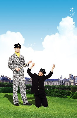 전신 PSD 나무 식물 구름 편집이미지 모자 학생 응시 교육 남자 교복 남학생 포즈 학교 모션 청소년 고등학생 서기 들기 사람 앉기 동양인 손짓 잔디 두명 10대 청춘 스쿨라이프 손들기 한국인 풀 찡그림 추억 무릎꿇기 체벌 꾸지람 대학교 복고 학창시절 교정 머리위 규칙 벌서기 교내 교련복 규범 규율 생활지도 선도부 남자만 십대만 십대남자만 이미지편집 자연요소 라이프스타일 시선 잡화 옷 컨셉 표정 인종 파일형식