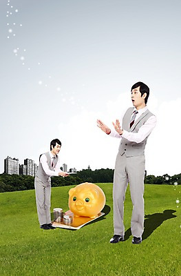 전신 PSD 구름 편집이미지 직업 건축물 응시 남자 포즈 돈 비즈니스 봉투 비행기 영업 표정 그림자 한명 서기 미소 웃음 들기 사람 동양인 정장 손짓 빌딩 20대 성인 건물 비즈니스라이프 청춘 동전 놀람 한국인 돼지저금통 저금통 예절 직장인 비즈니스맨 작업실 거절 복고 열정 사회생활 뇌물 아부 돈거래 돈봉투 뒷거래 사양 청탁 남자만 남자한명만 성인남자만 청년만 청년남자만 청년남자한명만 성인한명만 성인남자한명만 성인만 이미지편집 자연요소 1 라이프스타일 시선 옷 건축 감정 컨셉 항공교통 모션 대중교통 인종 청년 저축 재산 파일형식