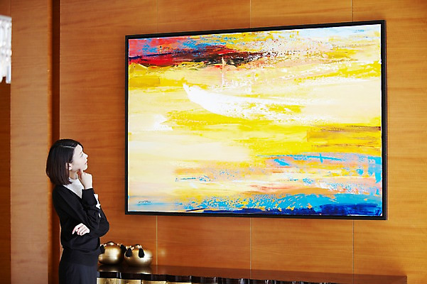 포토 JPG 외국인 해외기획촬영 직업 라이프스타일 응시 여자 여유 액자 비즈니스 2011년중국 호텔 휴식 실내 한명 서기 사람 동양인 정장 상반신 20대 성인 옆모습 비즈니스라이프 중국인 중국 감상 직장인 비즈니스우먼 청도 그림 여자만 여자한명만 성인여자만 청년만 청년여자만 성인한명만 청년여자한명만 성인여자한명만 성인만 국내포토 1 시선 옷 감정 아시아 뷰포인트 컨셉 모션 숙소 인종 청년 내부 생활 파일형식