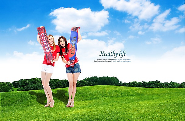 전신 PSD 서양인 외국인 나무 식물 구름 편집이미지 여자 스포츠 포즈 올림픽 반바지 응원 하계올림픽 모션 서기 미소 웃음 사람 손짓 잔디 초원 20대 두명 앞모습 희망 응원용품 풀 붉은악마 축구응원 열정 빨간티셔츠 여자만 성인여자만 청년만 청년여자만 성인만 월드싸커 이미지편집 자연요소 감정 뷰포인트 바지 표정 인종 청년 오브젝트 파일형식