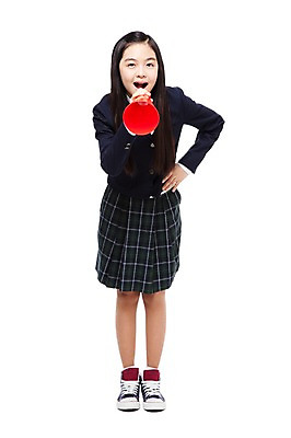 포토 JPG 스튜디오촬영 전신 학생 라이프스타일 긴머리 여학생 여자 교복 허리손 운동화 응원 모션 중학생 청소년 실내 숙이기 한명 서기 미소 웃음 들기 누끼 사람 동양인 앞모습 10대 스쿨라이프 십대라이프스타일 확성기 외침 한국인 응원용품 스니커즈 여중생 응원나팔 여자만 여자한명만 십대만 십대여자만 십대여자한명만 국내포토 1 헤어스타일 옷 뷰포인트 포즈 신발 학교 표정 인종 내부 생활 소리 오브젝트 파일형식