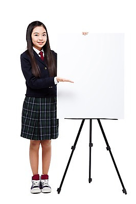 포토 JPG 스튜디오촬영 전신 학생 라이프스타일 긴머리 여학생 여자 교복 운동화 모션 중학생 청소년 안내 실내 설명 한명 서기 미소 웃음 누끼 사람 동양인 손짓 앞모습 10대 스쿨라이프 십대라이프스타일 한국인 발표 스니커즈 이젤 여중생 여자만 여자한명만 십대만 십대여자만 십대여자한명만 국내포토 1 헤어스타일 옷 뷰포인트 신발 학교 표정 인종 내부 생활 미술도구 파일형식