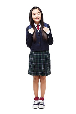 포토 JPG 스튜디오촬영 전신 학생 라이프스타일 긴머리 잡화 여학생 여자 교복 운동화 가방 배낭 중학생 청소년 책가방 실내 한명 서기 미소 웃음 누끼 사람 동양인 앞모습 10대 스쿨라이프 십대라이프스타일 한국인 스니커즈 여중생 여자만 여자한명만 십대만 십대여자만 십대여자한명만 국내포토 1 헤어스타일 옷 뷰포인트 신발 학교 모션 표정 인종 내부 생활 파일형식
