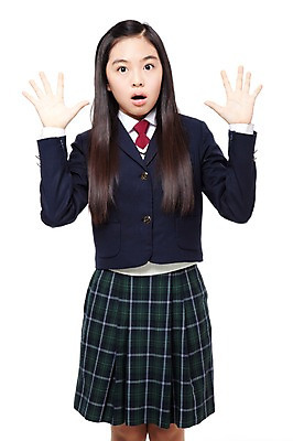 포토 JPG 스튜디오촬영 학생 라이프스타일 긴머리 여학생 여자 교복 모션 중학생 청소년 실내 한명 서기 누끼 사람 동양인 손짓 앞모습 10대 스쿨라이프 십대라이프스타일 놀람 한국인 여중생 여자만 여자한명만 십대만 십대여자만 십대여자한명만 국내포토 1 헤어스타일 옷 감정 뷰포인트 학교 표정 인종 내부 생활 파일형식