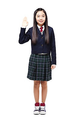 포토 JPG 스튜디오촬영 전신 학생 라이프스타일 긴머리 여학생 여자 교복 운동화 모션 중학생 청소년 실내 한명 서기 미소 웃음 누끼 사람 동양인 손짓 앞모습 10대 스쿨라이프 손들기 십대라이프스타일 한국인 선서 스니커즈 여중생 여자만 여자한명만 십대만 십대여자만 십대여자한명만 국내포토 1 헤어스타일 옷 뷰포인트 신발 학교 표정 인종 내부 생활 맹세 파일형식