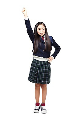 포토 JPG 스튜디오촬영 전신 학생 라이프스타일 긴머리 잡화 여학생 여자 교복 허리손 운동화 가방 배낭 모션 중학생 청소년 책가방 실내 한명 서기 미소 웃음 누끼 사람 동양인 손짓 앞모습 10대 스쿨라이프 손들기 십대라이프스타일 한국인 발표 스니커즈 여중생 여자만 여자한명만 십대만 십대여자만 십대여자한명만 국내포토 1 헤어스타일 옷 뷰포인트 포즈 신발 학교 표정 인종 내부 생활 파일형식