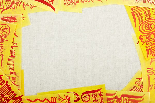 포토 JPG 스튜디오촬영 종교 백그라운드 불교 종교용품 프레임 실내 사람없음 다양 부처님오신날 불교용품 여러장 부적 국내포토 기념일 다수 내부 파일형식