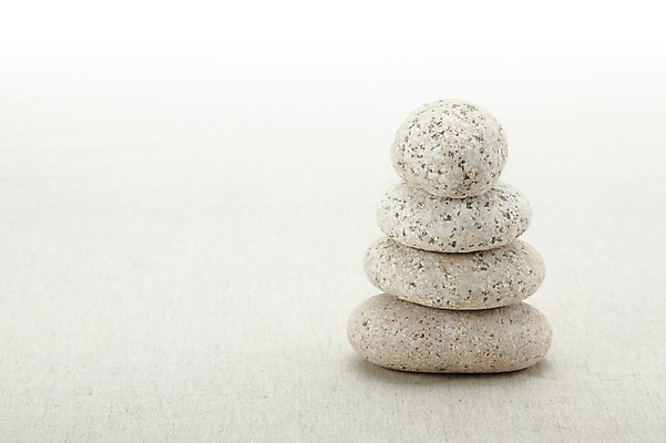 포토 JPG 스튜디오촬영 종교 백그라운드 불교 종교용품 실내 사람없음 쌓기 탑 여러개 부처님오신날 돌_바위 조약돌 석탑 광석 불교용품 국내포토 건축물 기념일 다수 모션 내부 파일형식